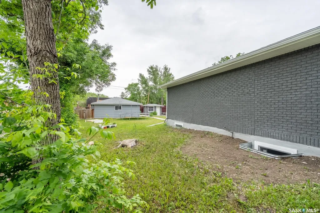 3312 Portnall Avenue Regina SK S4S 2B6