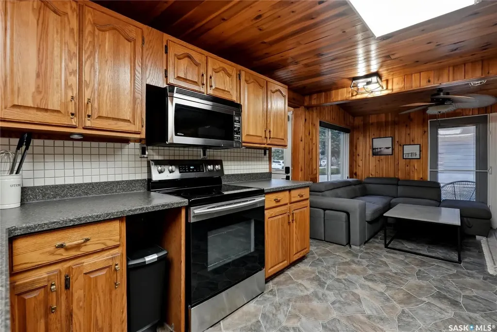 35 Lakeview Drive Candle Lake SK S0J 3E0