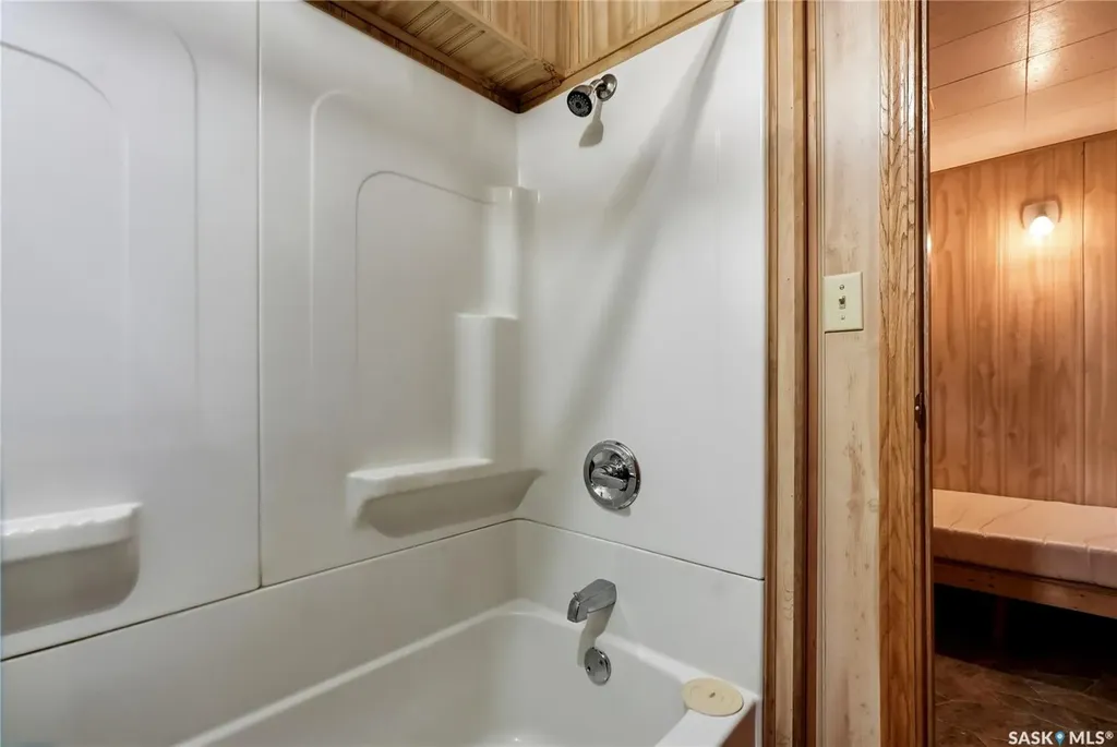 35 Lakeview Drive Candle Lake SK S0J 3E0