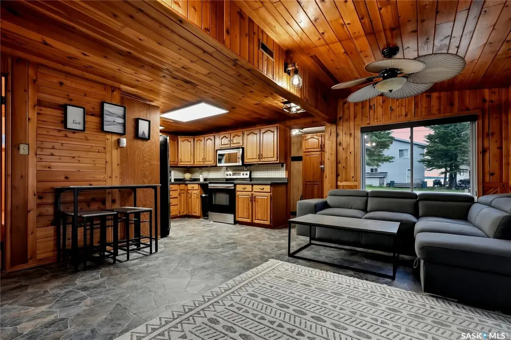 35 Lakeview Drive Candle Lake SK S0J 3E0