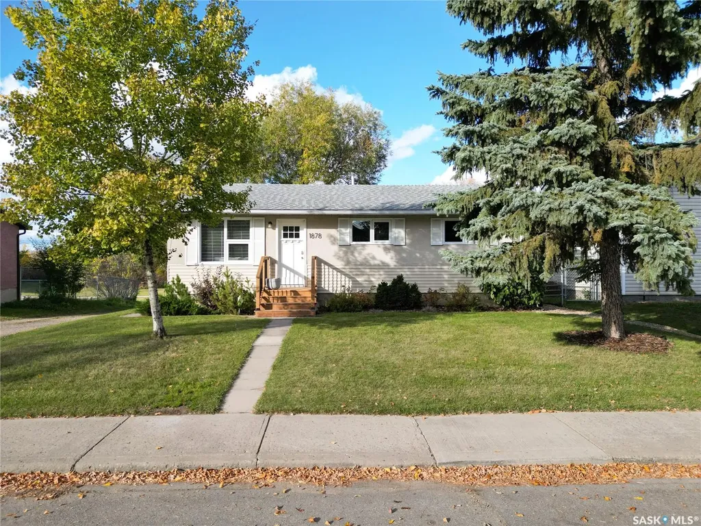 1878 13th Street W Prince Albert SK S6V 3K3