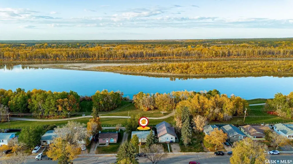 1878 13th Street W Prince Albert SK S6V 3K3