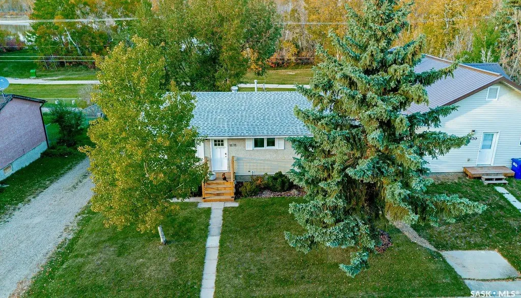 1878 13th Street W Prince Albert SK S6V 3K3