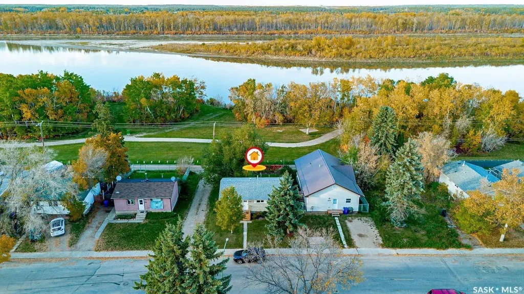 1878 13th Street W Prince Albert SK S6V 3K3