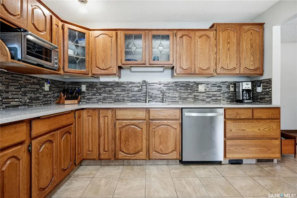 15 Minot Drive Regina SK S4X 1B5
