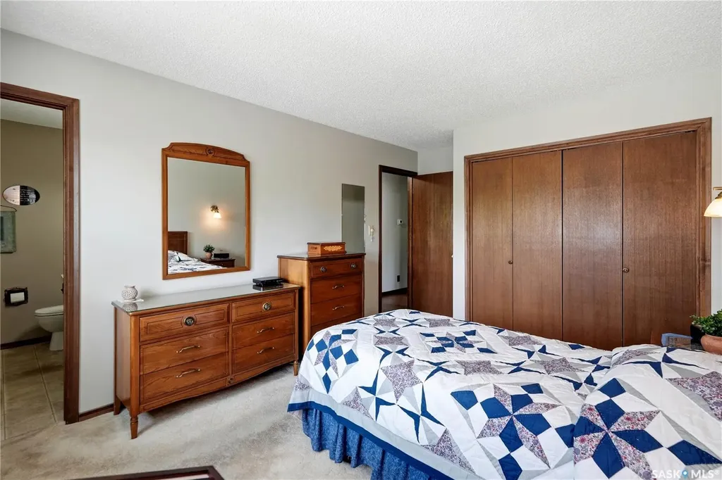 15 Minot Drive Regina SK S4X 1B5