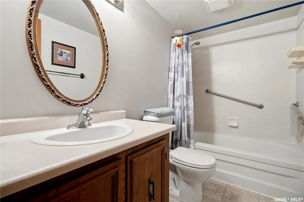 15 Minot Drive Regina SK S4X 1B5