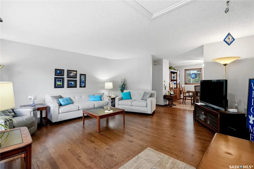 15 Minot Drive Regina SK S4X 1B5
