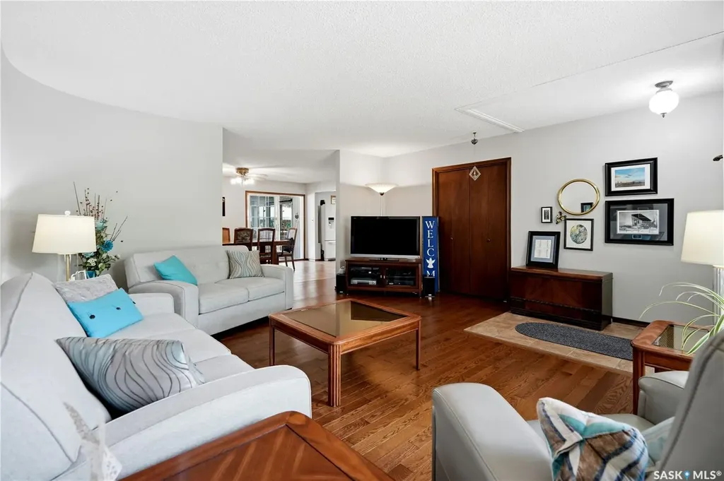 15 Minot Drive Regina SK S4X 1B5