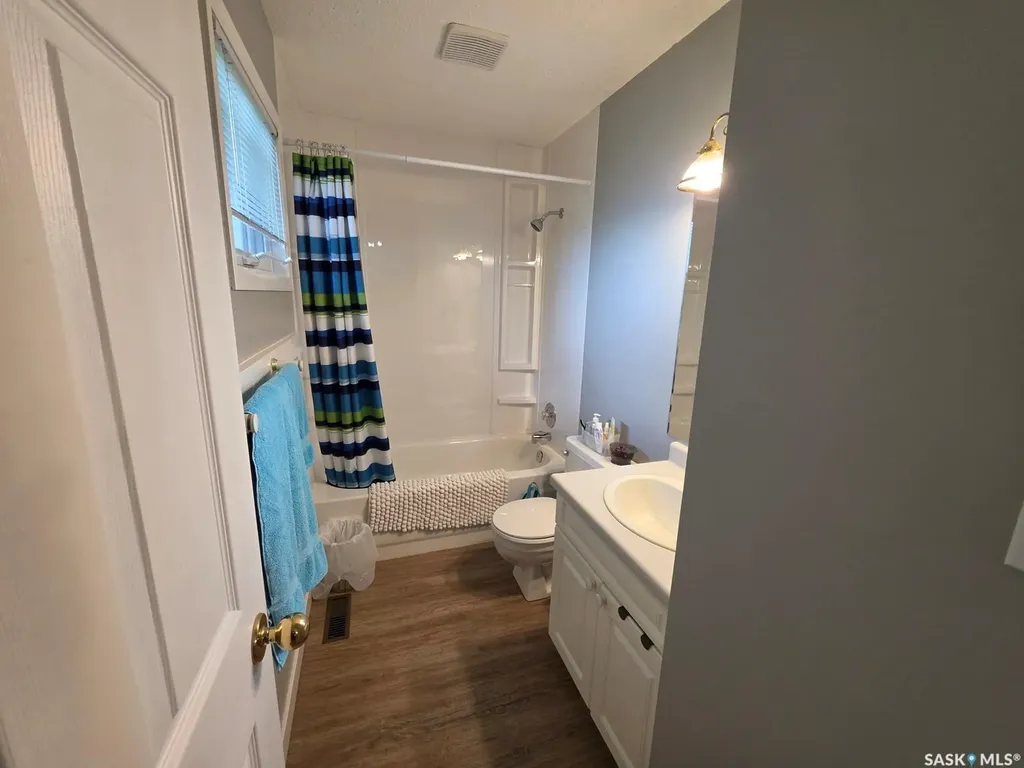 9 Ducluzeau Place Meadow Lake SK S9X 1B5