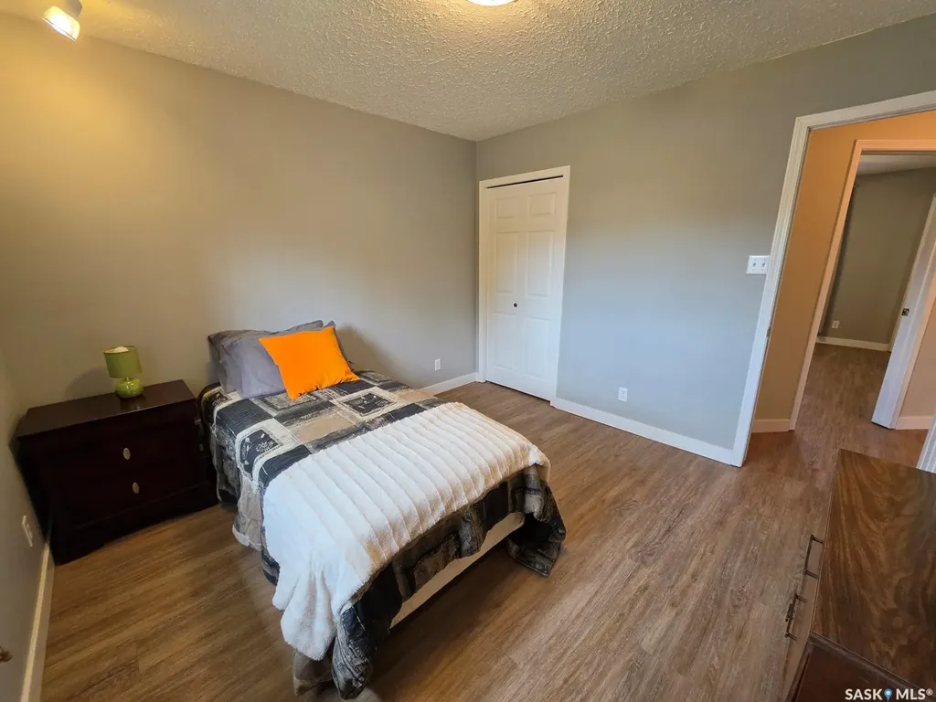 9 Ducluzeau Place Meadow Lake SK S9X 1B5