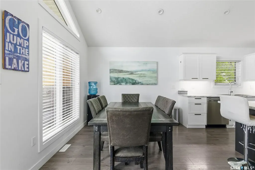 2 Sorensen Street Mckillop Rm No. 220 SK S0G 4L0