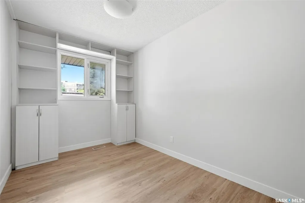 58 Bird Bay Regina SK S4N 1P9