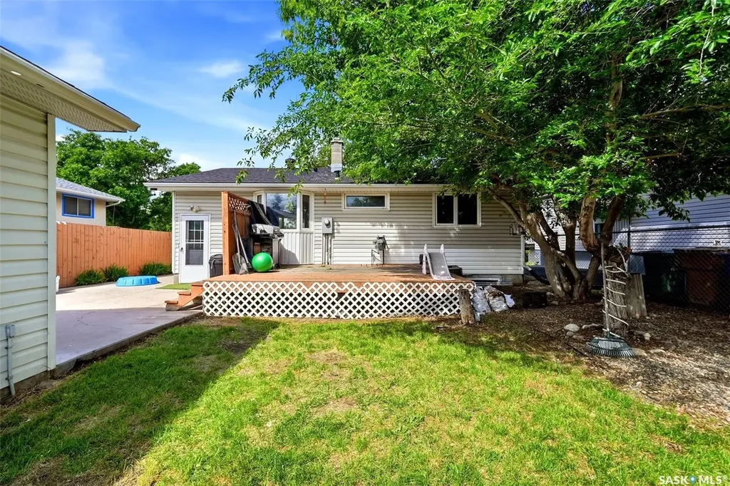 58 Bird Bay Regina SK S4N 1P9