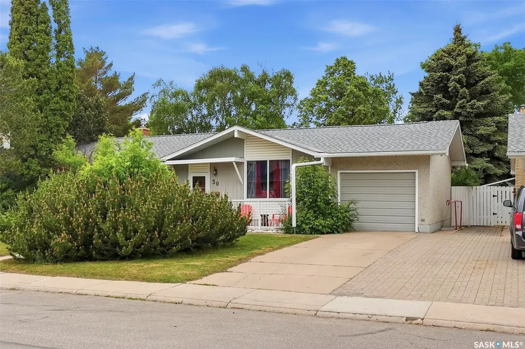 30 Riel Crescent Saskatoon SK S7J 2W6