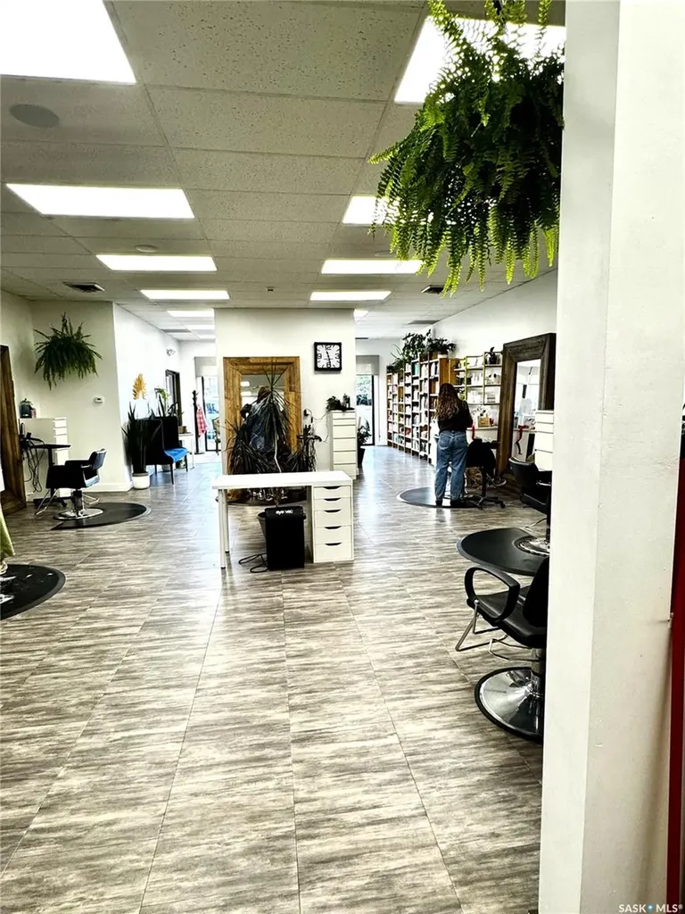 329 Central Avenue N Swift Current SK S9H 0L5
