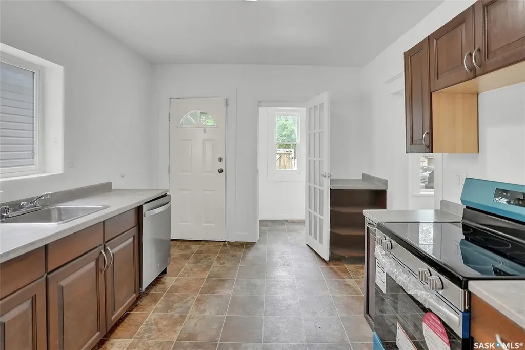 2235 Atkinson Street Regina SK S4N 3X2