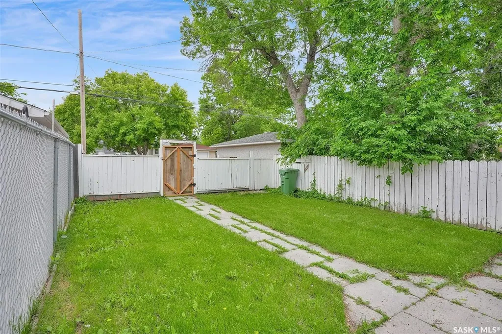 2235 Atkinson Street Regina SK S4N 3X2