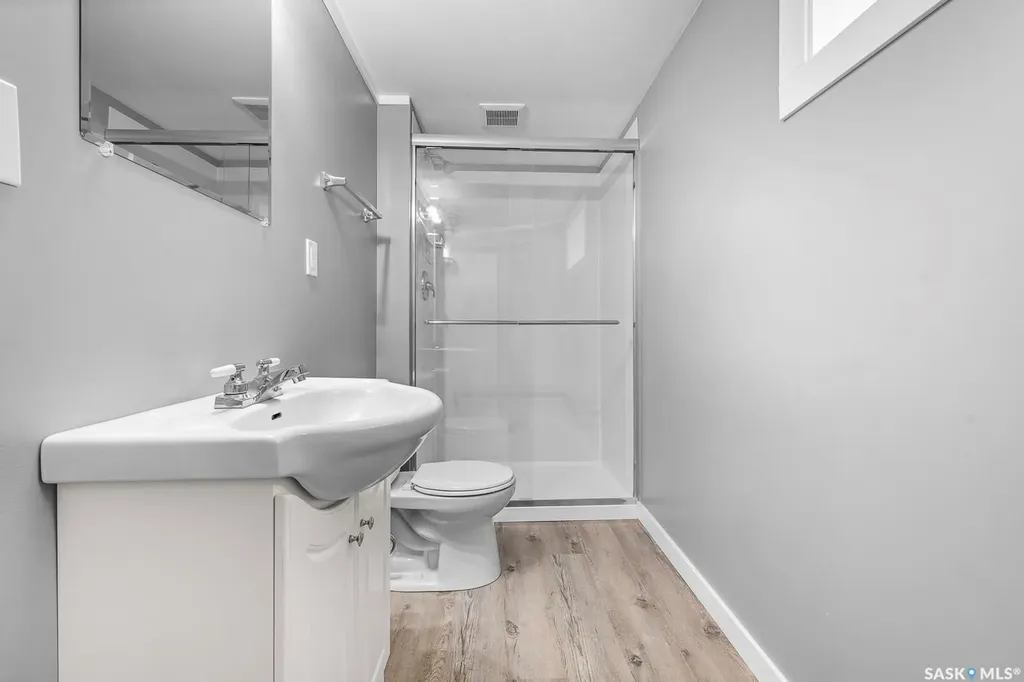 1324 Forget Street Regina SK S4T 4Y1