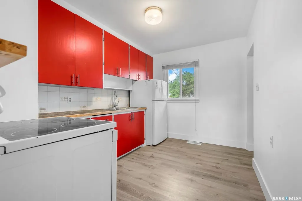 1324 Forget Street Regina SK S4T 4Y1