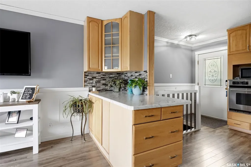 1207 5th Avenue Regina Beach SK S0G 4C0