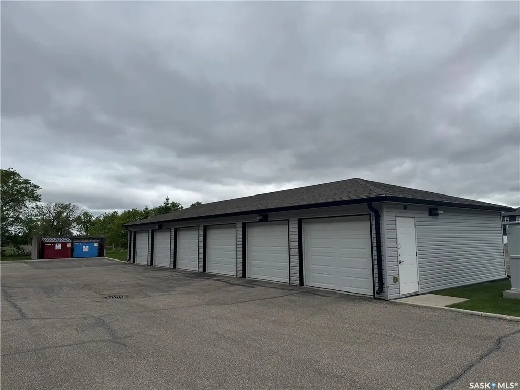 135 Beaudry Crescent Martensville SK S0K 2T1