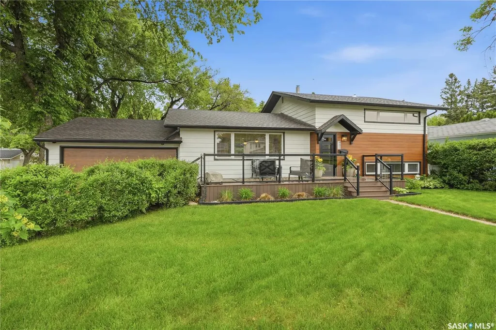 901 Glasgow Street Saskatoon SK S7J 0N9