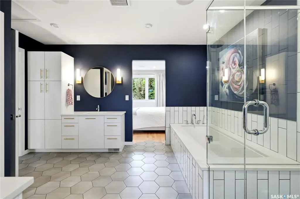 901 Glasgow Street Saskatoon SK S7J 0N9