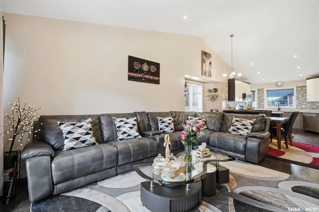 615 Pringle Bend Saskatoon SK S7T 0S7