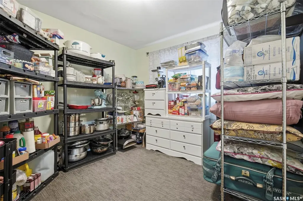 615 Pringle Bend Saskatoon SK S7T 0S7