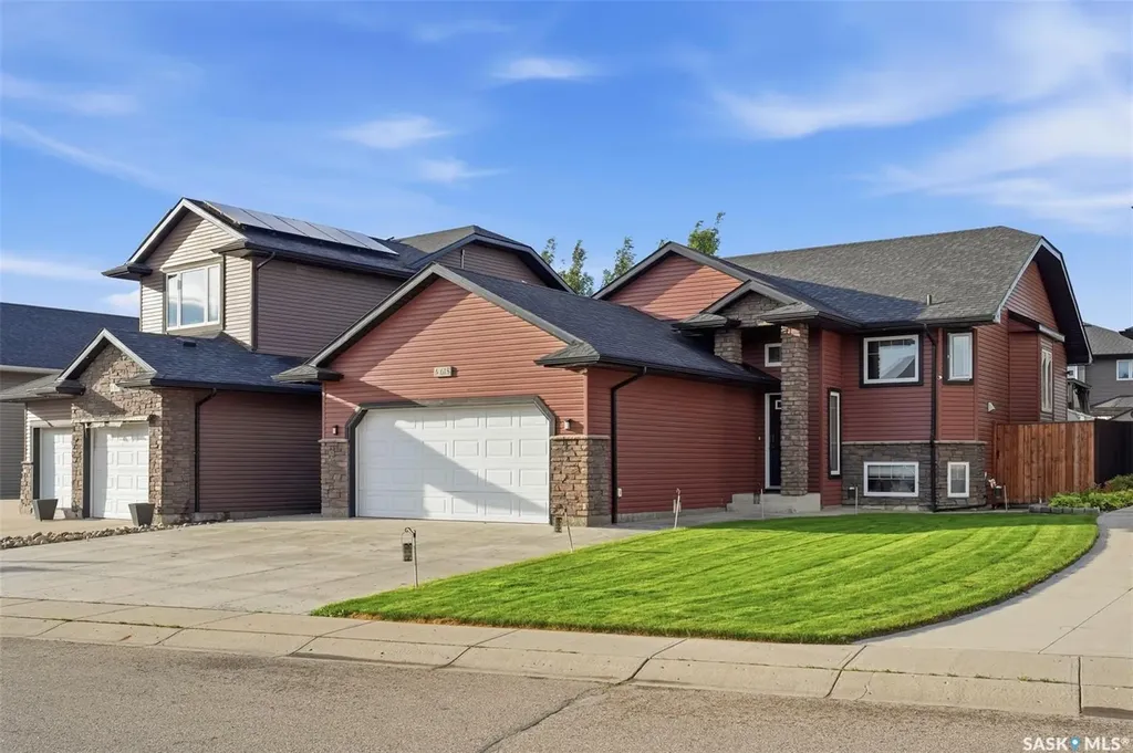 615 Pringle Bend Saskatoon SK S7T 0S7