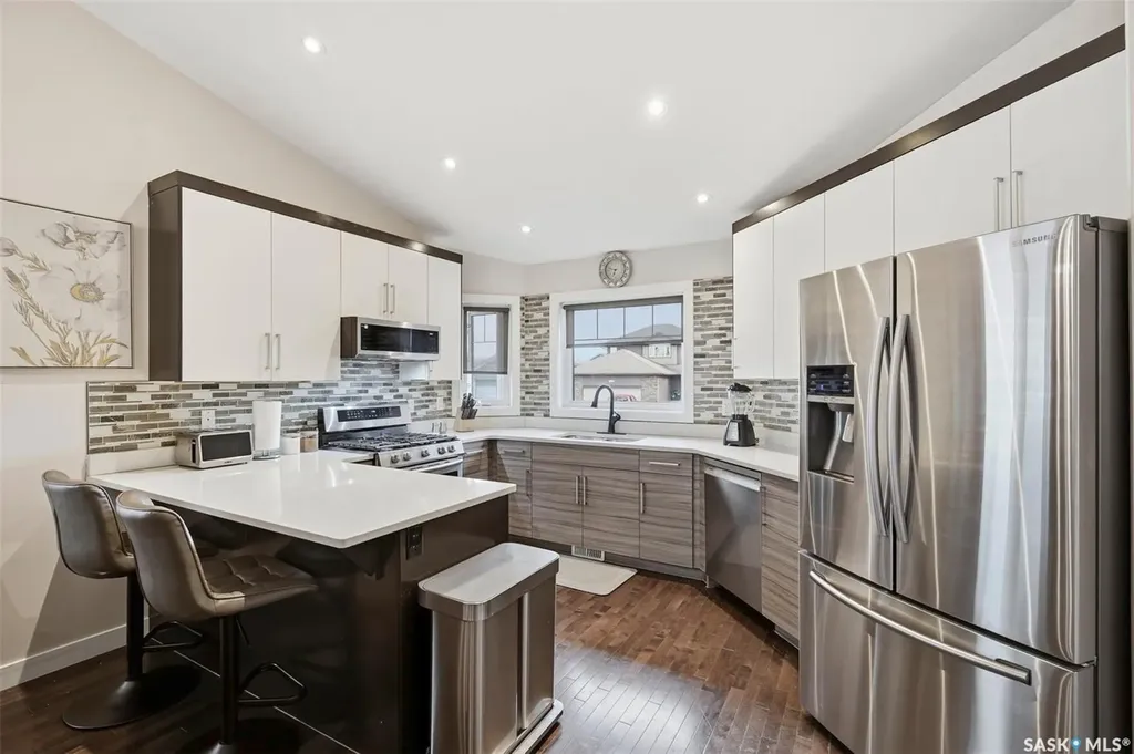 615 Pringle Bend Saskatoon SK S7T 0S7