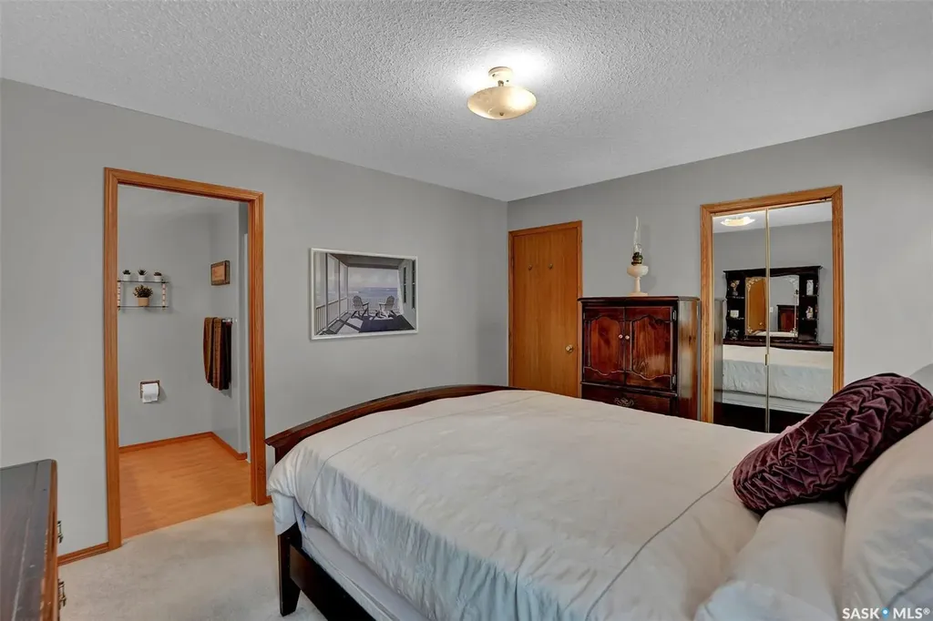7002 Maple Wood Crescent Regina SK S4X 4J9