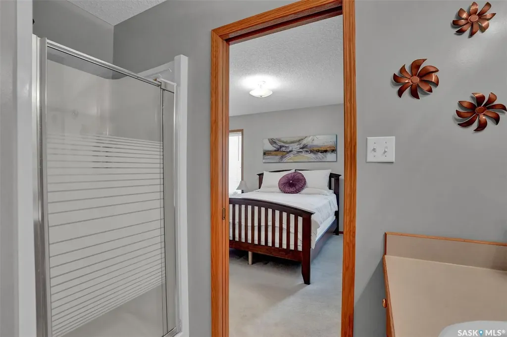 7002 Maple Wood Crescent Regina SK S4X 4J9