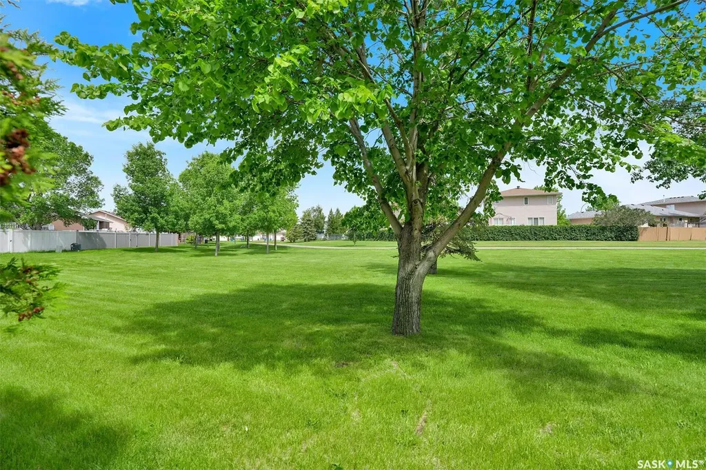 7002 Maple Wood Crescent Regina SK S4X 4J9
