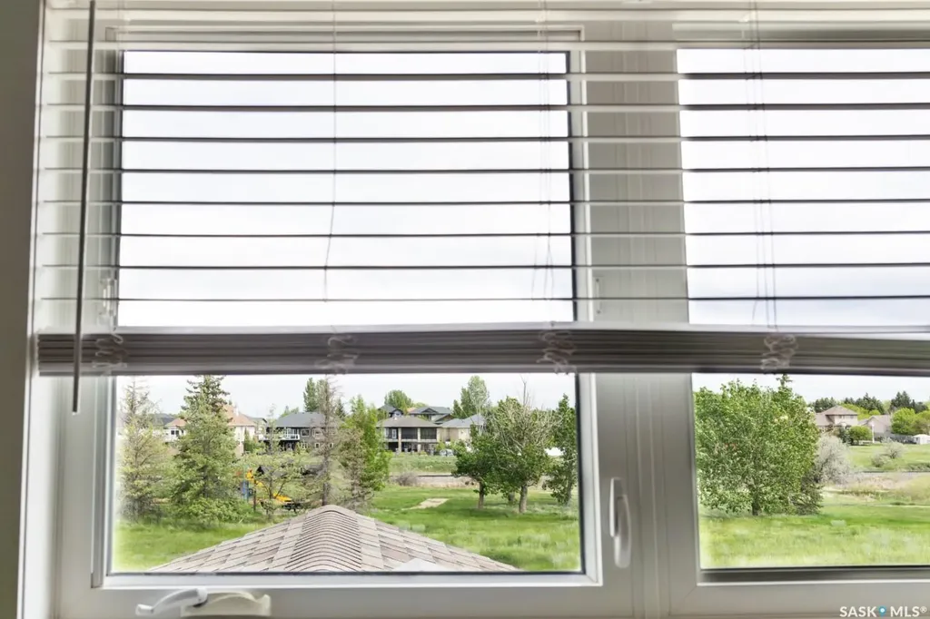 1287 Simcoe Street Moose Jaw SK S6H 3J5