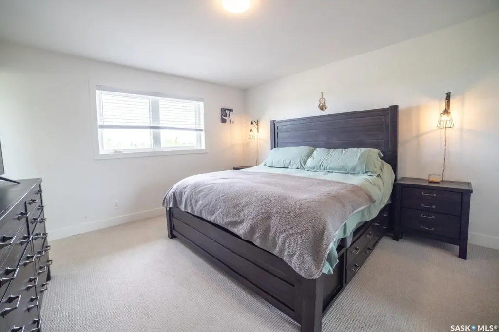 1287 Simcoe Street Moose Jaw SK S6H 3J5