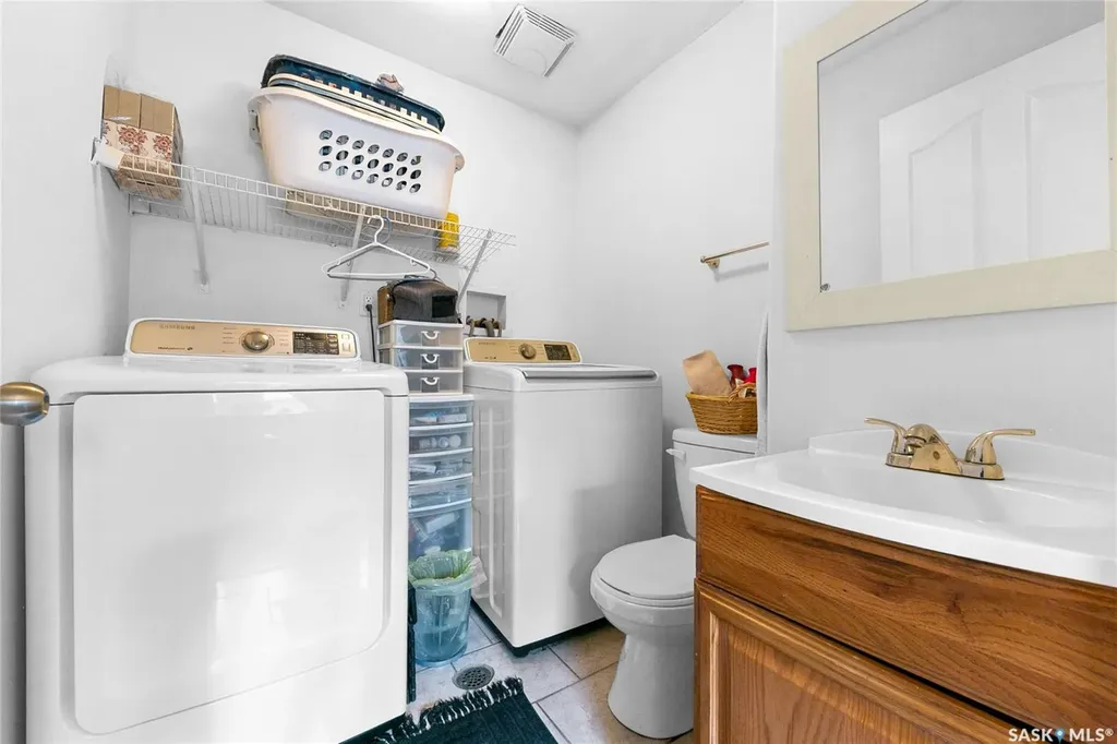 1357 Wascana Street Regina SK S4T 4J4