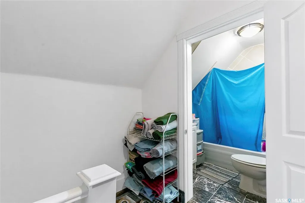 1357 Wascana Street Regina SK S4T 4J4