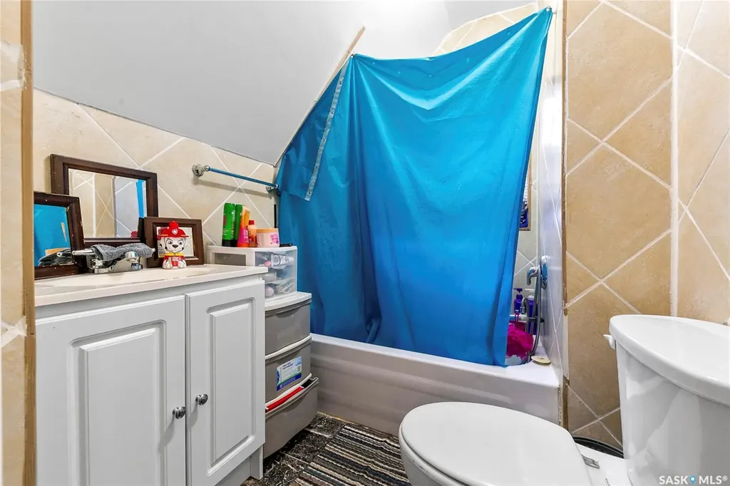 1357 Wascana Street Regina SK S4T 4J4