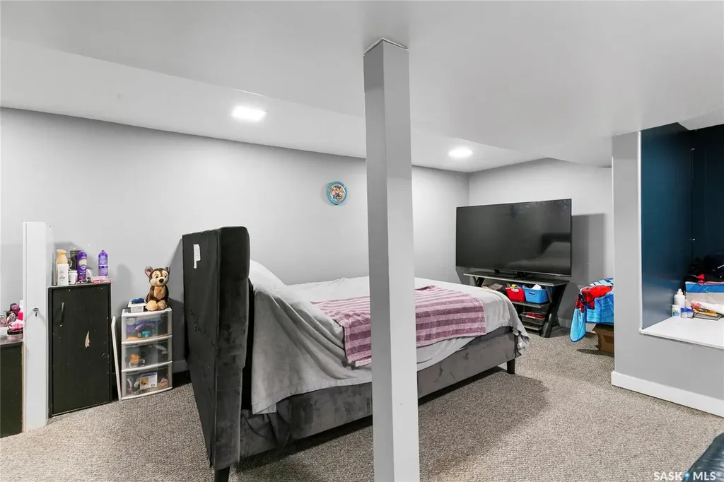 1357 Wascana Street Regina SK S4T 4J4
