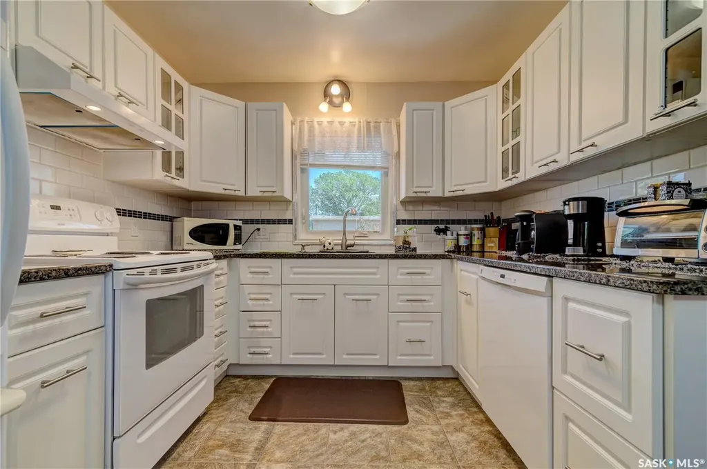 320 Froom Crescent Regina SK S4N 1B7