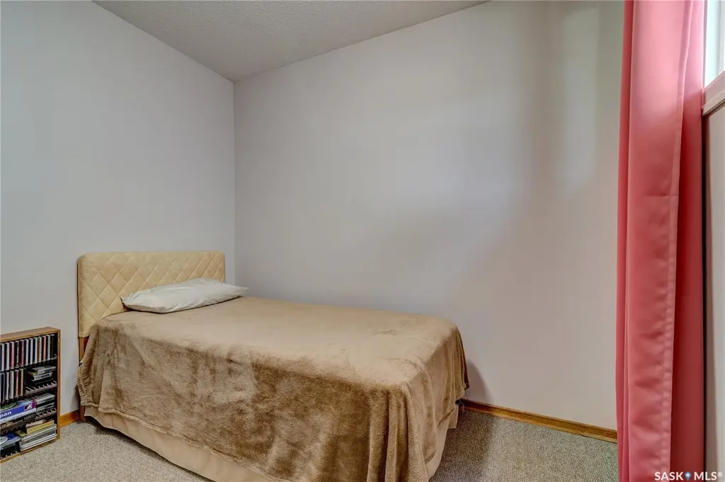 320 Froom Crescent Regina SK S4N 1B7