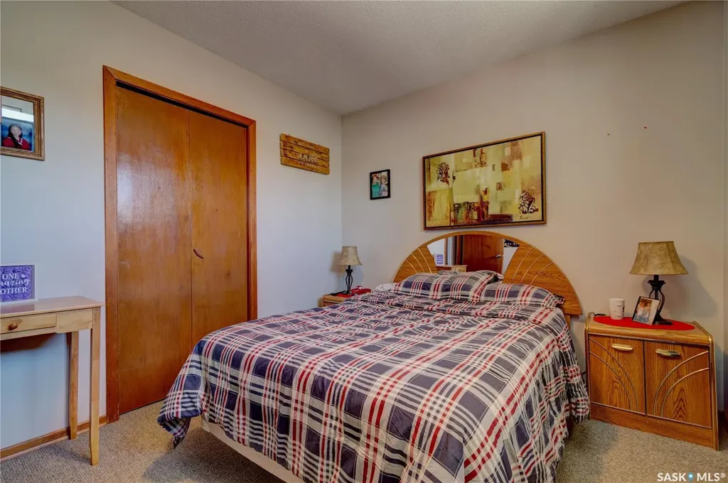 320 Froom Crescent Regina SK S4N 1B7