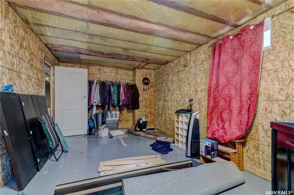 320 Froom Crescent Regina SK S4N 1B7