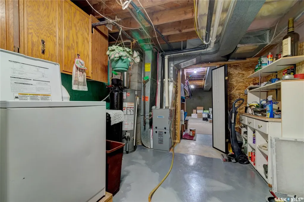 320 Froom Crescent Regina SK S4N 1B7