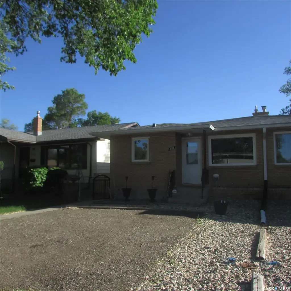 320 Froom Crescent Regina SK S4N 1B7