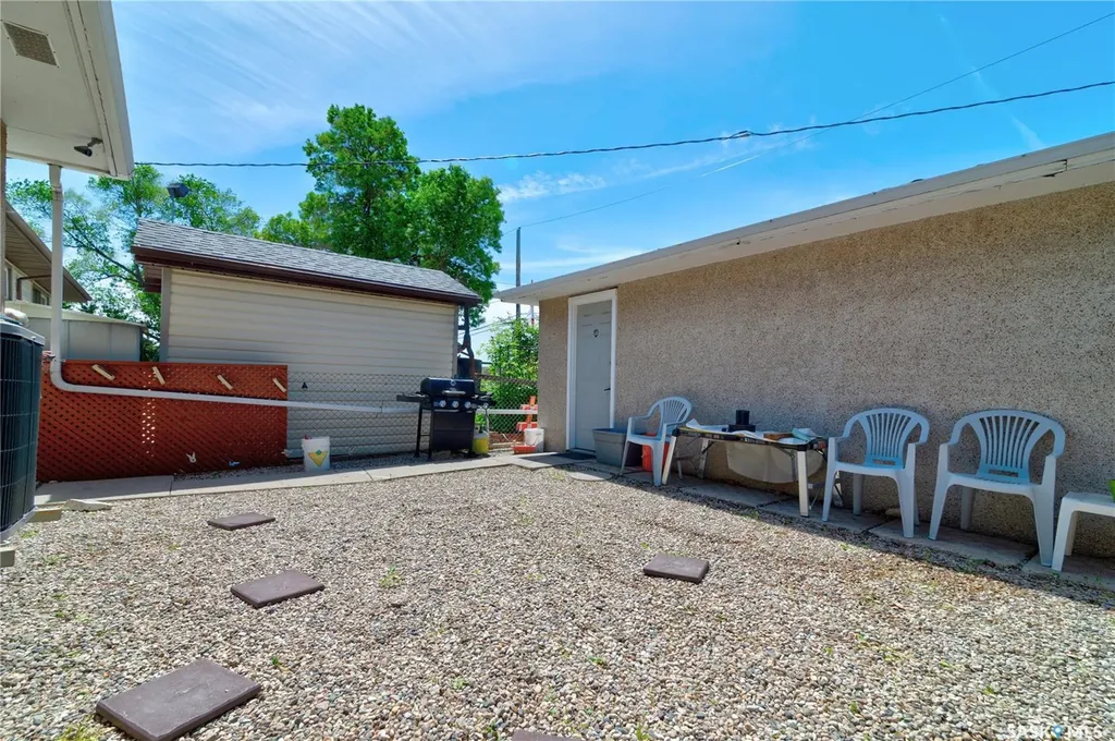 320 Froom Crescent Regina SK S4N 1B7