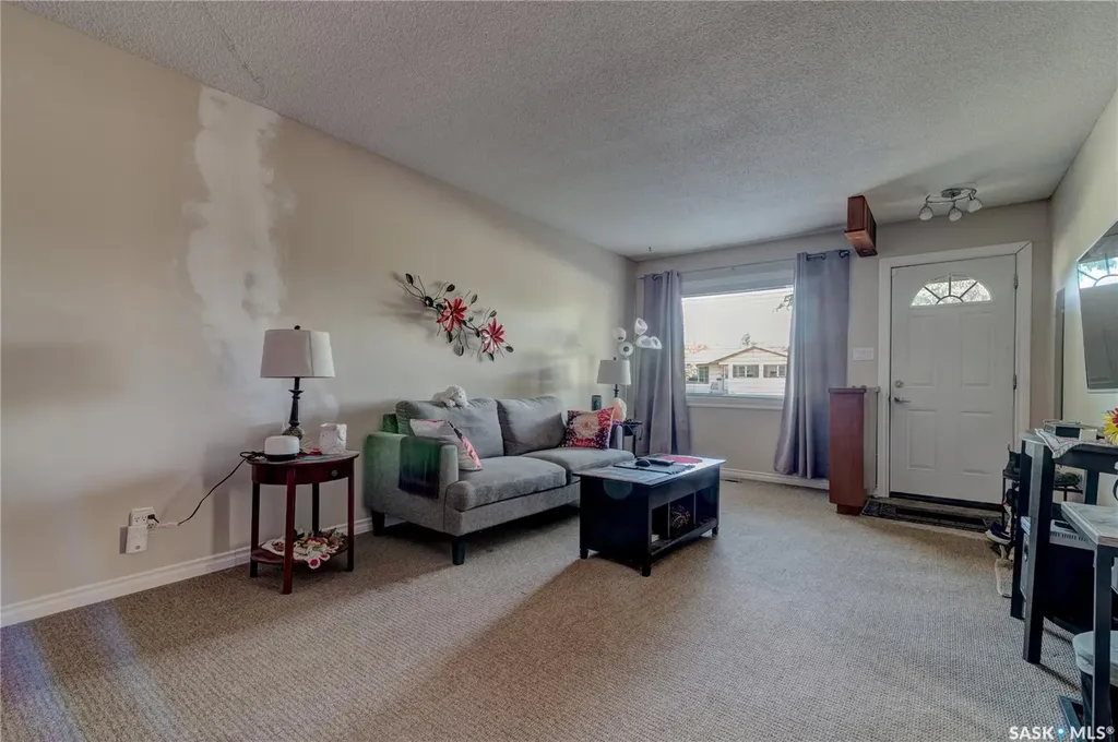 320 Froom Crescent Regina SK S4N 1B7
