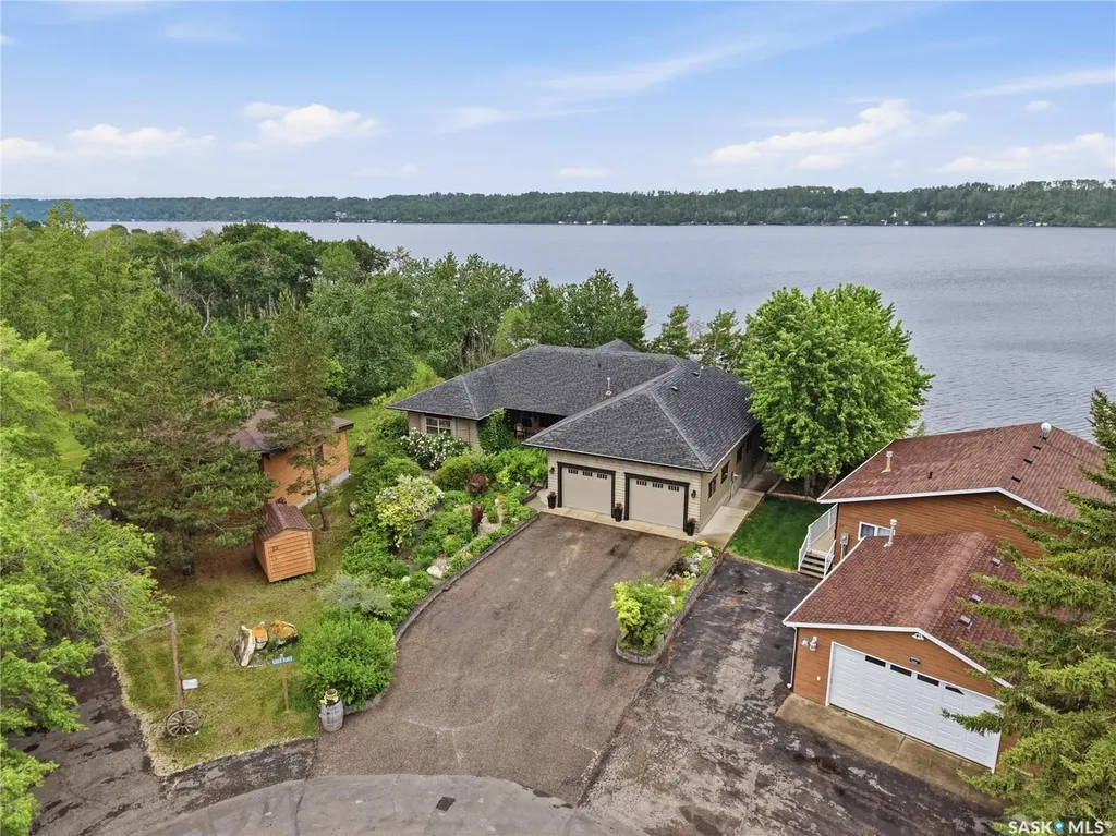 5203 Siba Beach Wakaw Lake SK S0K 4P0